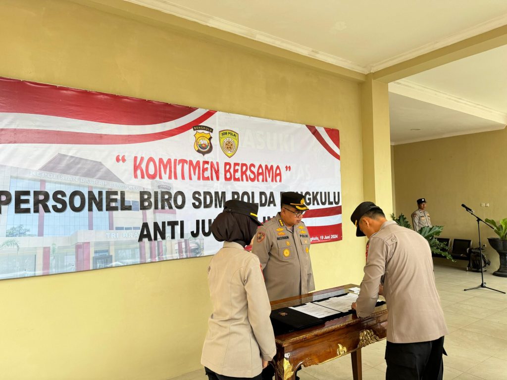 Komitmen Cegah Judi Online, Biro SDM Polda Bengkulu Gelar Penandatanganan Pakta&nbsp;Integritas