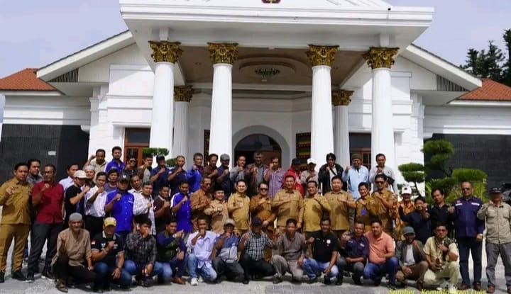 Pj Baru Bupati Gayo Lues Adakan Coffee Morning Bersama Insan Pers dan LSM se-Kabupaten Gayo&nbsp;Lues