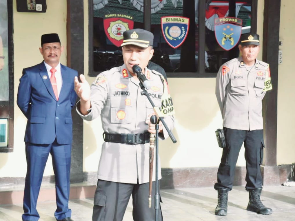 Polres Bireuen Gelar Gotong Royong Bersama, Siap Sambut Kirab Api PON XXI Aceh-Sumut&nbsp;2024