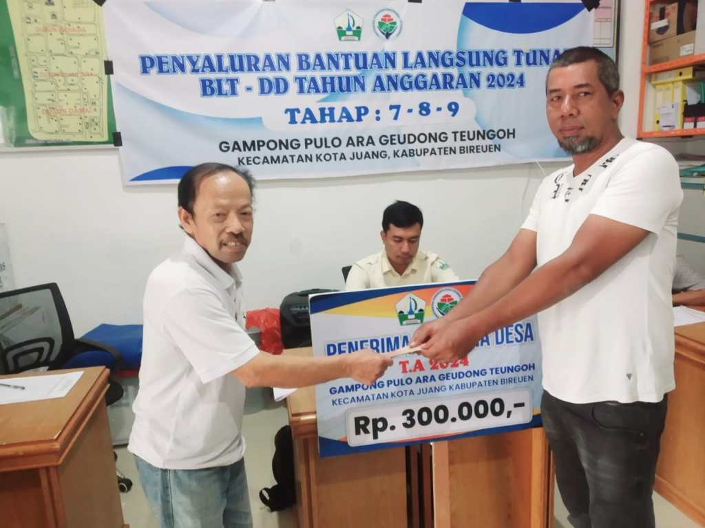 Gampong Pulo Ara Geudong Teungoh Kecamatan Kota Juang Salurkan&nbsp;BLT-DD