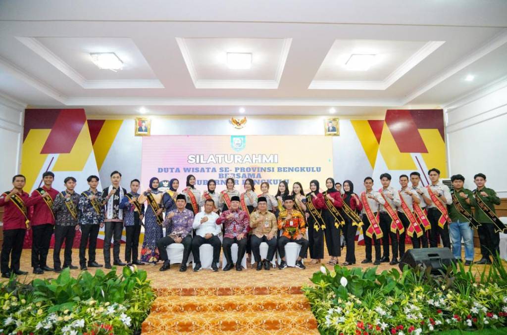 Silaturahmi Duta Wisata Bengkulu: Gubernur Rohidin Dorong Peningkatan Manajemen dan Promosi Wisata&nbsp;Daerah