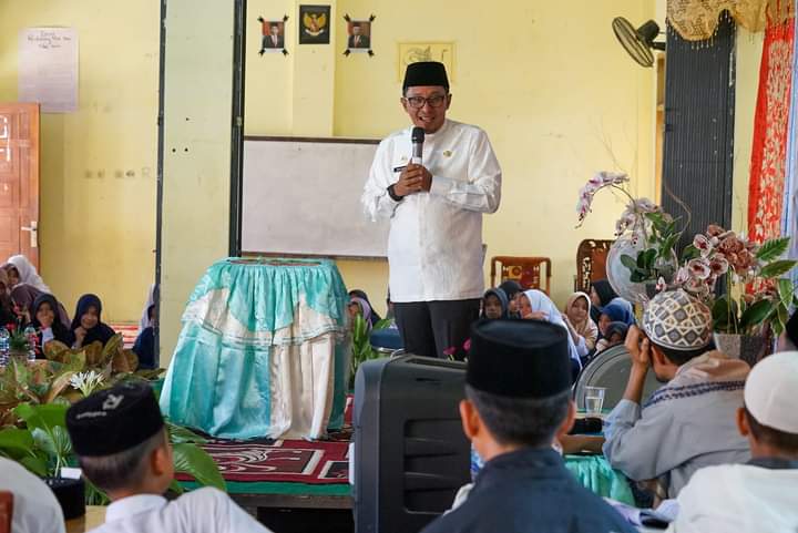 Bupati Eka Putra Ingatkan Generasi Muda Agar Membentengi&nbsp;Diri