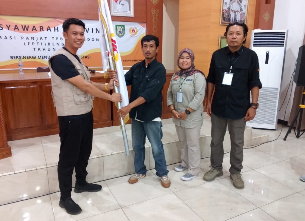 Aklamasi, Berlian Pimpin FPTI&nbsp;Bengkulu